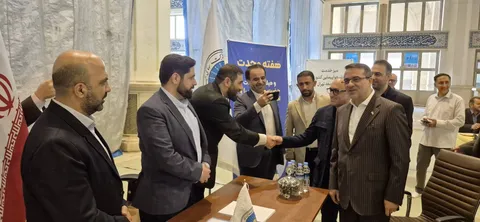 میز خدمت بیمه ایران، تجلی تعهد سازمانی در نماز جمعه تهران