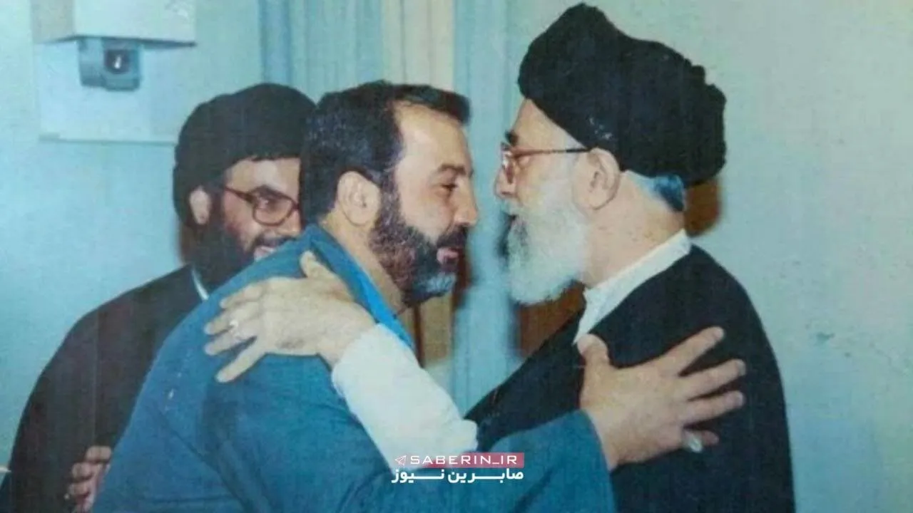 عکس /تصویری از شهید سید فؤاد شکر در کنار رهبر انقلاب