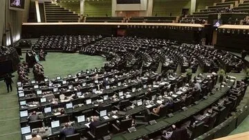 ۴۳ نماینده مجلس استعفا دادند؟