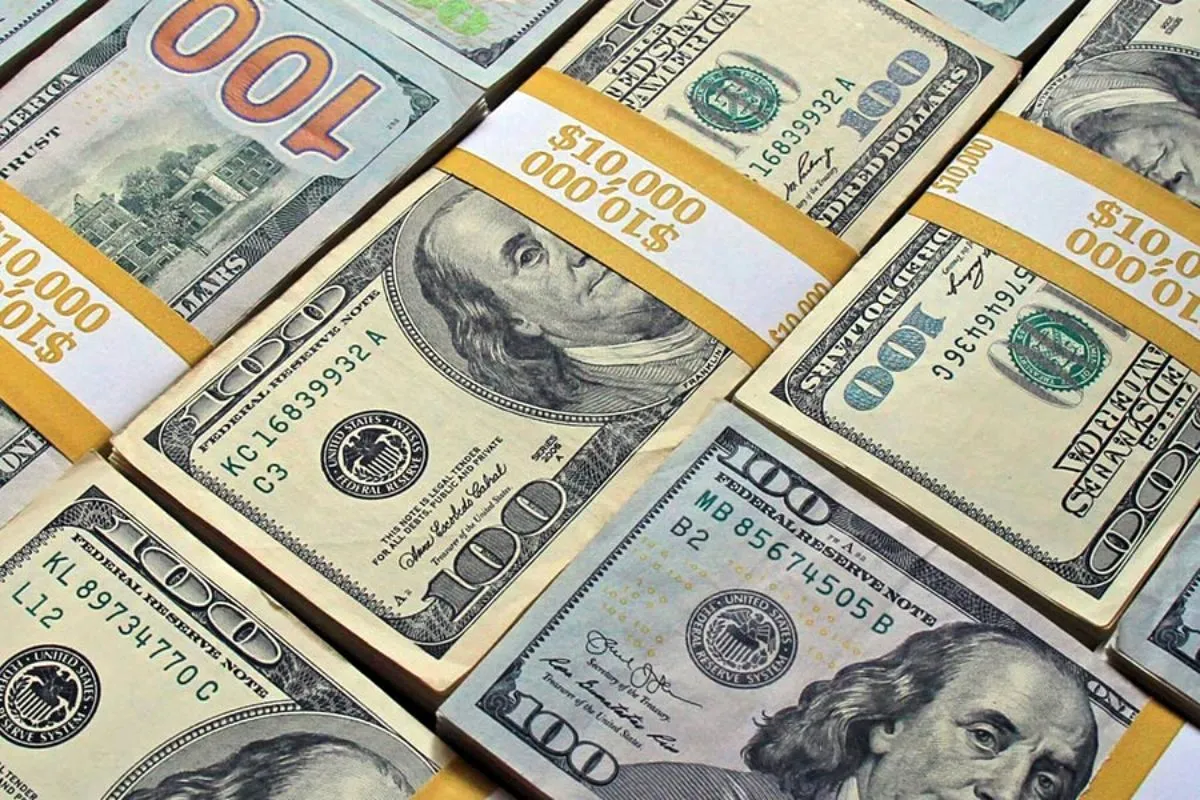پیش‌بینی قیمت دلار فردا یک‌شنبه ۱ مرداد ۱۴۰۲