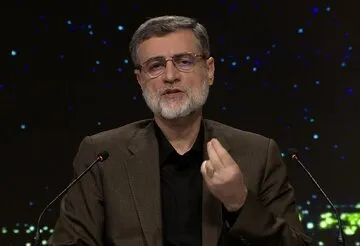 دفاع از احمدی‌نژاد در مناظره زنده صداوسیما