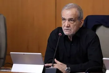 فیلم/ پزشکیان: نمی‌شود برای امام حسین اشک بریزیم اما در جامعه شاهد ظلم، بی‌عدالتی، فقر و گرسنگی باشیم
