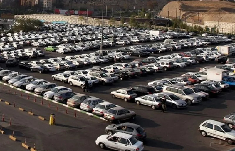 قفل خرید و فروش در بازار خودرو
