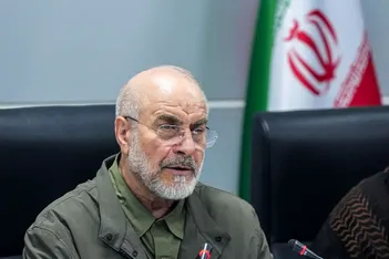 عکس / حمله لفظی قالیباف به مقامات آمریکایی