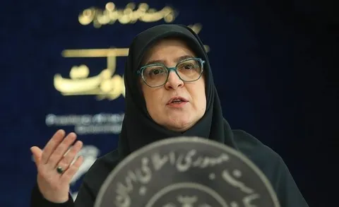 مهاجرانی: اسقاط خودروهای بالای ۲۰ سال اجباری می شود