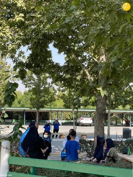 حضور زنان در ورزشگاه آزادی پیش از بازی استقلال و مس+ عکس