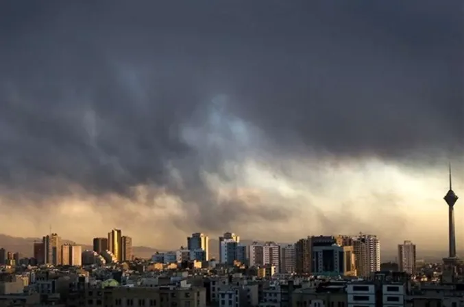 وزش باد شدید و گرد و خاک در راه تهران