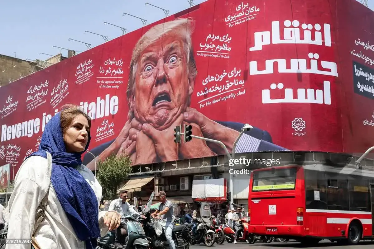 ترامپ روی دیوارنگاره جدید میدان جمهوری