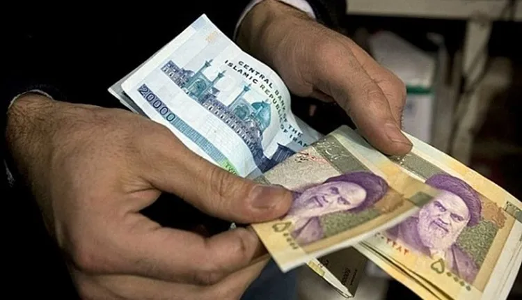 تغییر علامت بازدهی دلار و سکه