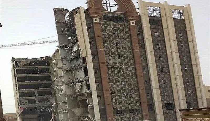 تصویر داغ‌دیده‌ترین زن آبادان در فاجعه متروپل
