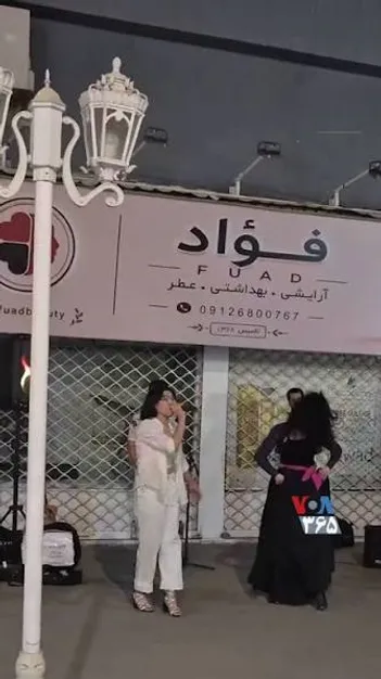 فیلم/ آوازخوانی و رقص دو دختر جوان در اکباتان تهران پربازدید شد