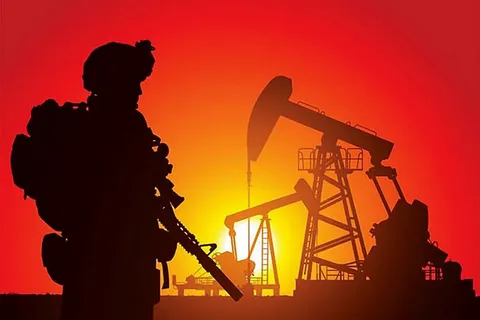 قیمت نفت در مسیر صعود؛ پایان ذخایر راهبردی چه پیامدی دارد؟