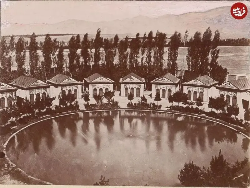 کاخ عشرت‌آباد