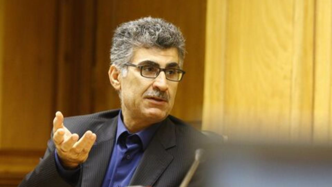 تیمور رحمانی مشاور فرزین در بانک مرکزی