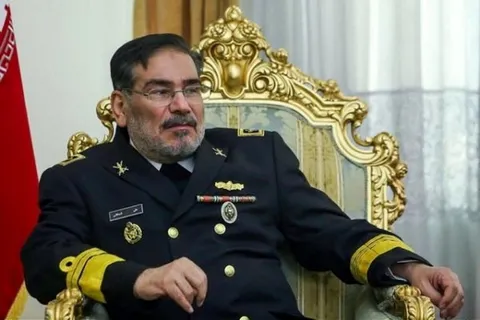 عکس/ حضور علی شمخانی با ظاهری متفاوت در مراسم ۲۲ بهمن