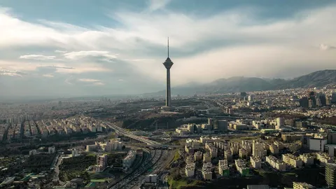 پیش بینی بازار مسکن در پساجنگ / پورحاجت: قفل خریدوفروش مسکن بعد از ۶ سال شکست