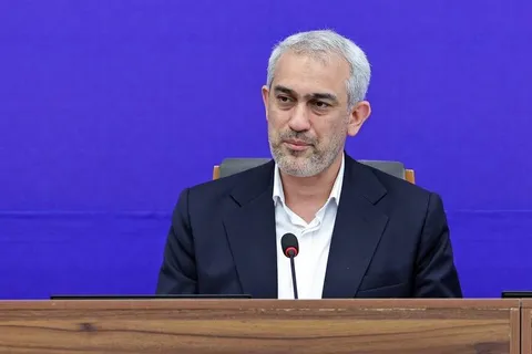 وزیر اقتصاد: مردم برای افزایش کالابرگ صبر کنند/ اخبار خوبی درباره وضعیت اقتصادی راه است