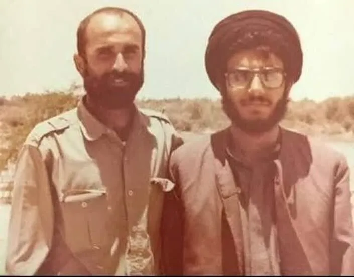 عکس/شهید سیدحسن نصرالله در جبهه جنوب(خوزستان)