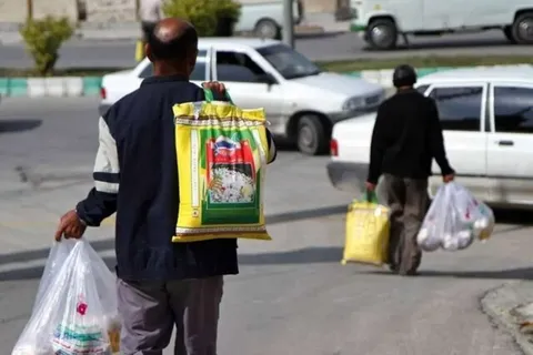 سبد معیشت کارگران ۹۰ میلیون تومان شد/ هزینه زندگی در ۴ ماه ۴۷ میلیون گران‌تر شد