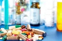 کمبود دارو؛ از قفسه‌های خالی تا دلالان و بازار سیاه/ داروی چندصد هزار تومانی، چند میلیونی فروخته می‌شود