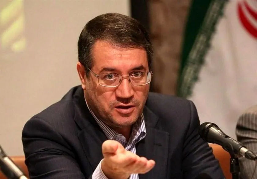 خودروسازان شفاف سازی کنند مقصر آشفتگی بازار کیست