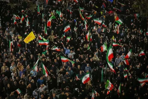 صدای پای جنگ را نمی‌شنوید؟؛ سؤال جنجالی از سیاسیون