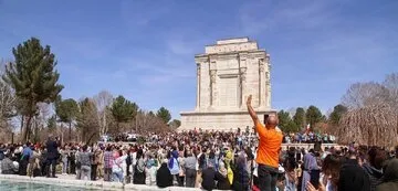 دستگیری کسانی‌که روز اول سال در اماکن تاریخی شعار دادند