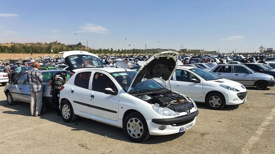 فرصت طلایی آزادسازی خودرو