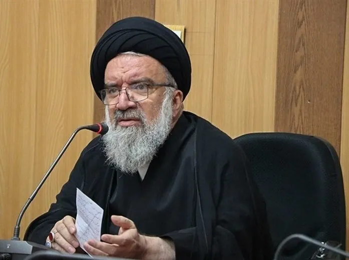 احمد خاتمی: بی‌حجابی گناه محض است
