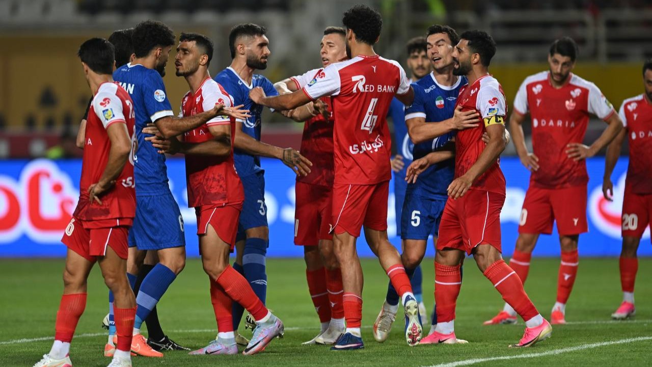 دیدار استقلال و پرسپولیس