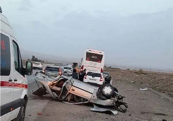 پلیس: شمارِ جان باختگان در تصادفات نوروزی به ۵۲۰ نفر رسید