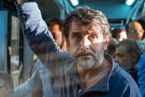 فیلم زیرخاکی از شوخی امین حیایی و الناز شاکردوست در پشت صحنه عروس فراری