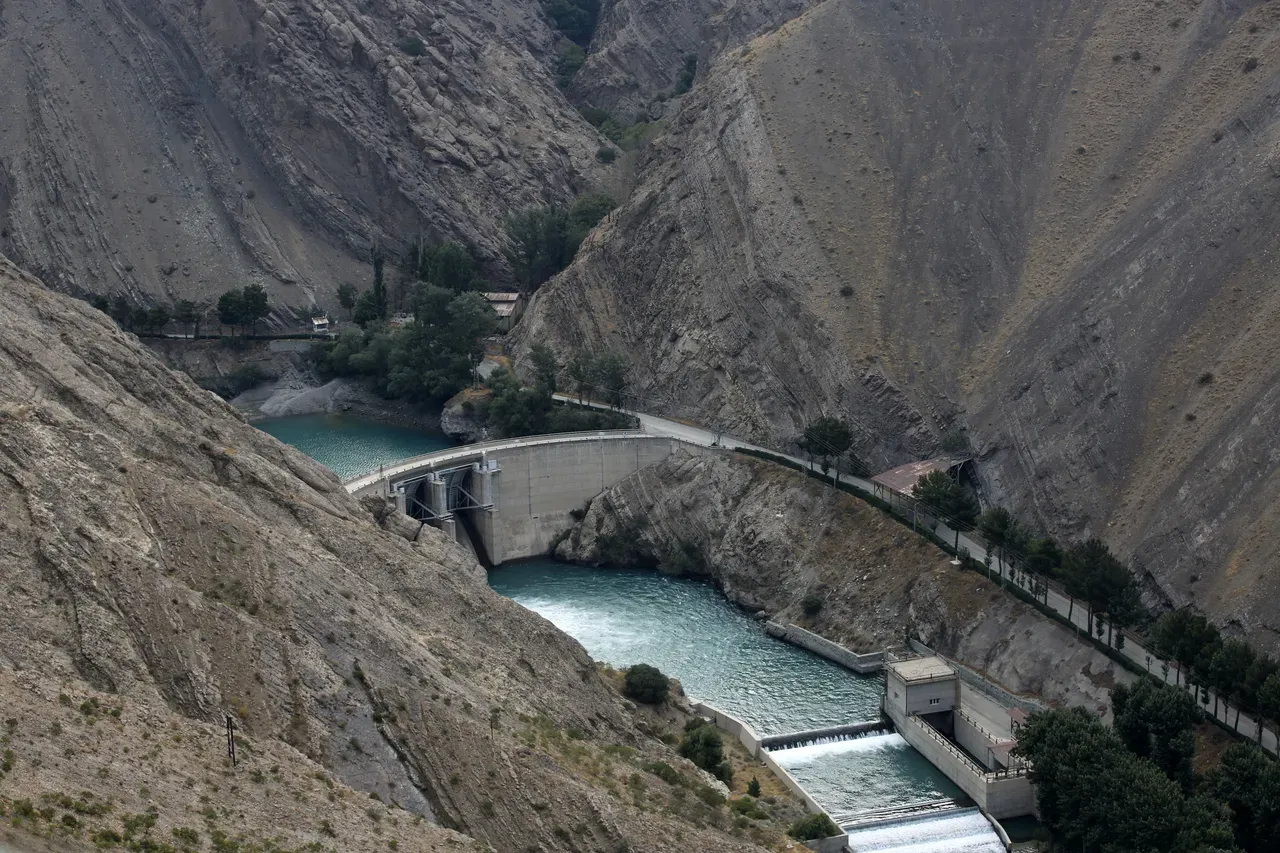 کم آبی