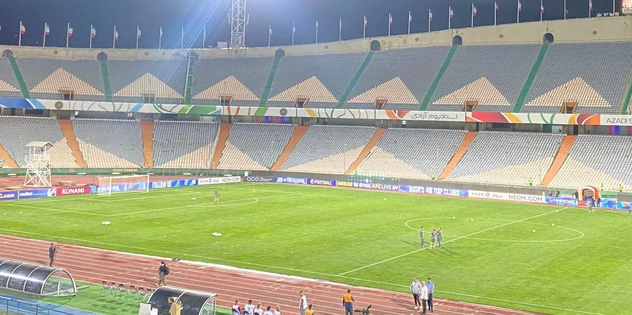 وضعیت چمن آزادی در آستانه بازی الهلال