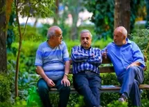 جراحی خاموش در جیب بازنشستگان/ روایتی از حذف مزایا و فریز پرداخت‌های مستمری‌بگیران تامین اجتماعی