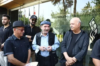 عکس/ استوری مرموز ایرج طهماسب درباره اکبر عبدی؛ کنایه او به چه کسی بود؟