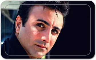 امید زندگانی در کنار هواپیمای شخصی +عکس