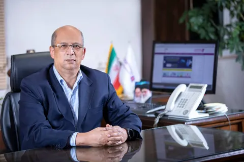 تبریک مدیرعامل بیمه نوین به مناسبت روز خبرنگار