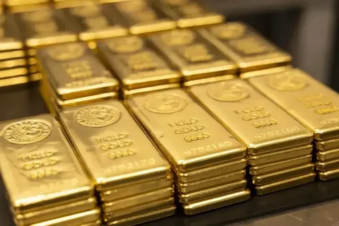 بازار جهانی طلا غافلگیر شد/ قیمت طلا به محدوده مهم رسید