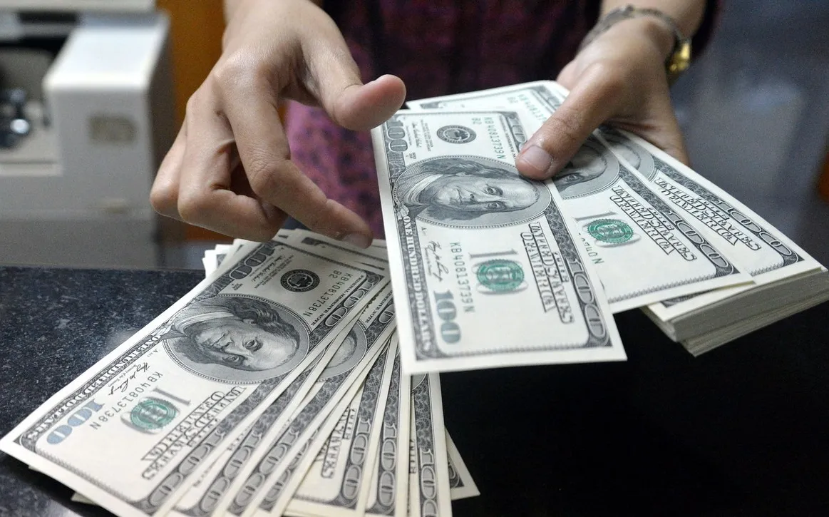 ارز‌های گمشده و بحران فساد در اقتصاد/ درد را اشتباه تشخیص داده و نسخه غلط می‌پیچند
