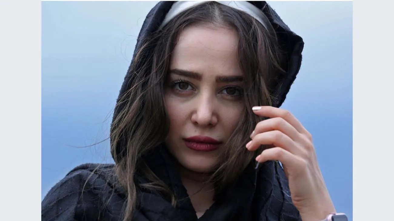 ساپورت چسبان الناز حبیبی در ساحل دریا جنجالی شد + عکس