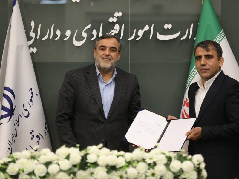 استقبال معاون وزیر امور اقتصادی و دارایی از عملکرد بانک مسکن در تامین مالی پروژههای مسکن استقبال معاون وزیر امور اقتصادی و دارایی از عملکرد بانک مسکن در تامین مالی پروژههای مسکن