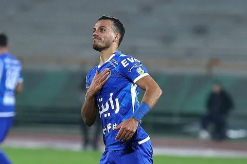 پرسپولیس با یک خرید جنجالی هواداران استقلال را شوکه کرد