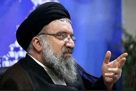 مخالفت امام جمعه تهران با مذاکره با غرب