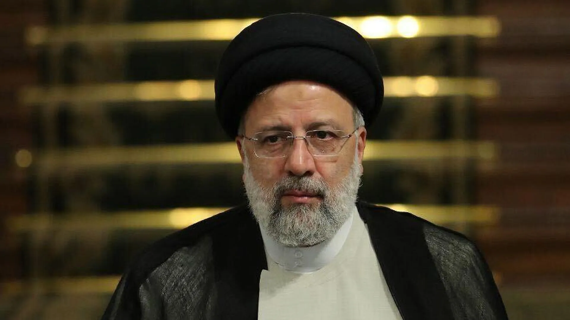 همه تپق‌های آقای رئیس جمهور در یک سال و نیم