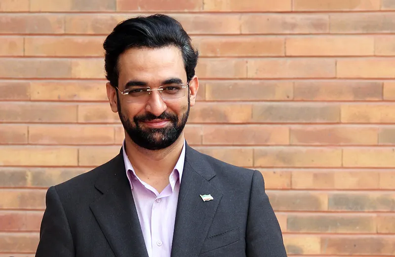طعنه تلخ آذری جهرمی به ضرغامی