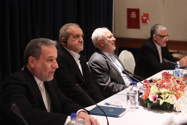 عراقچی و پزشکیان
