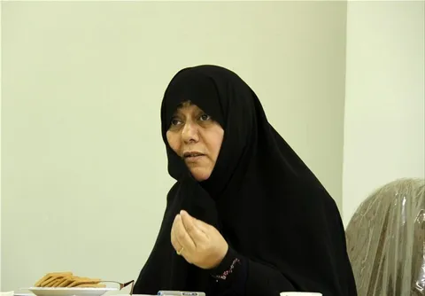 فیلم/ ادعای عجیب کارشناس صداوسیما: تعرض قطعی به زنان دنبال پیشرفت در غرب!