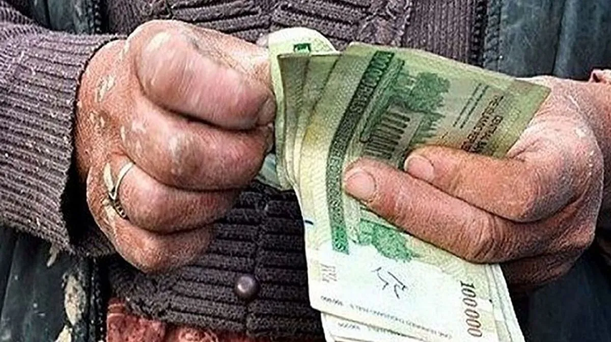 افزایش حقوق کارگران نباید کمتر از ۲۵درصد باشد