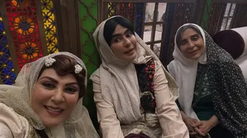 جدیدترین عکس‌های بازیگران زن بامداد خمار در پشت صحنه